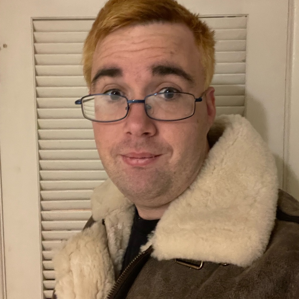 Meet your Posher, Christopher